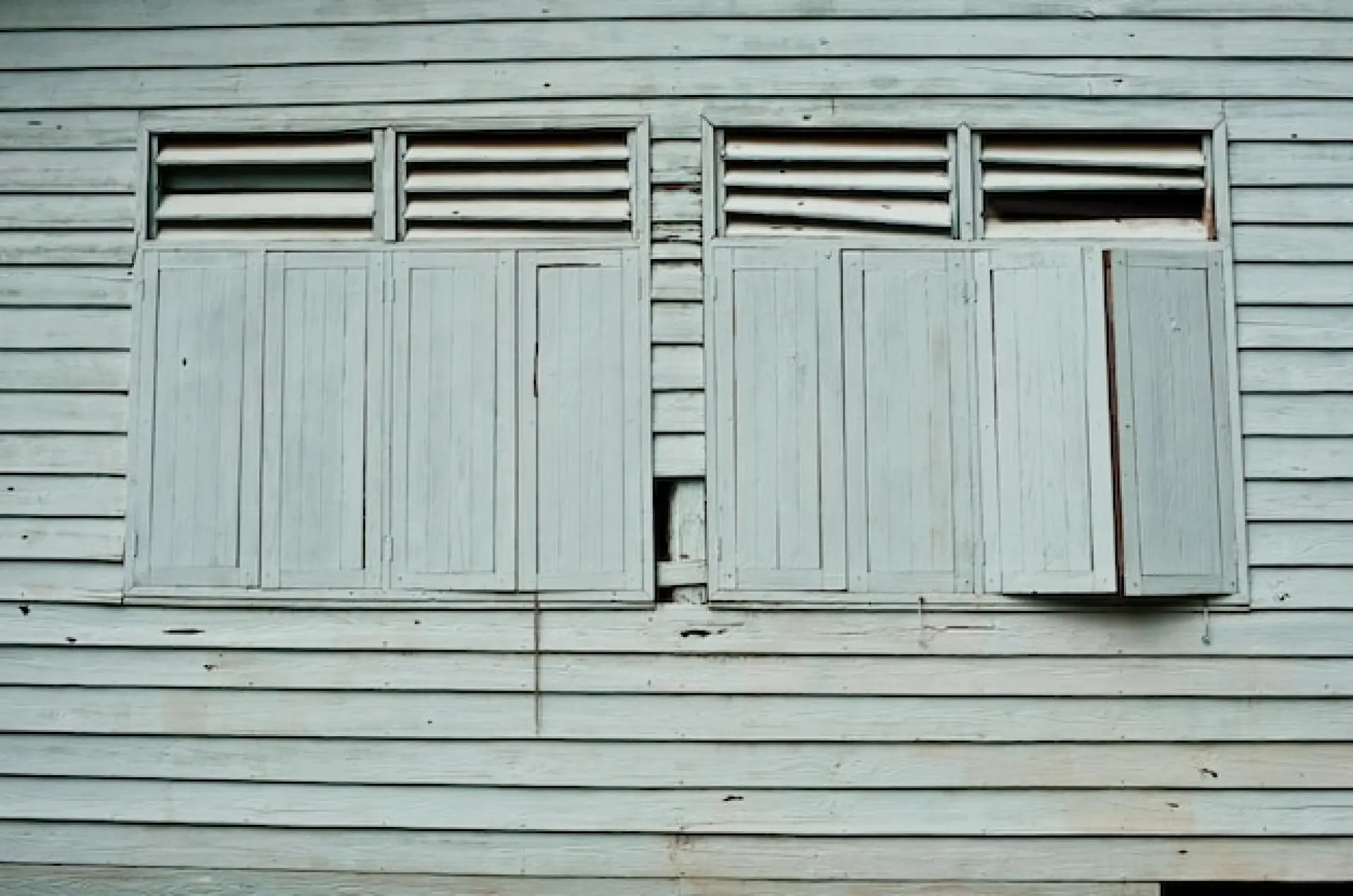 Steps For Boarding Up After a Break-In 